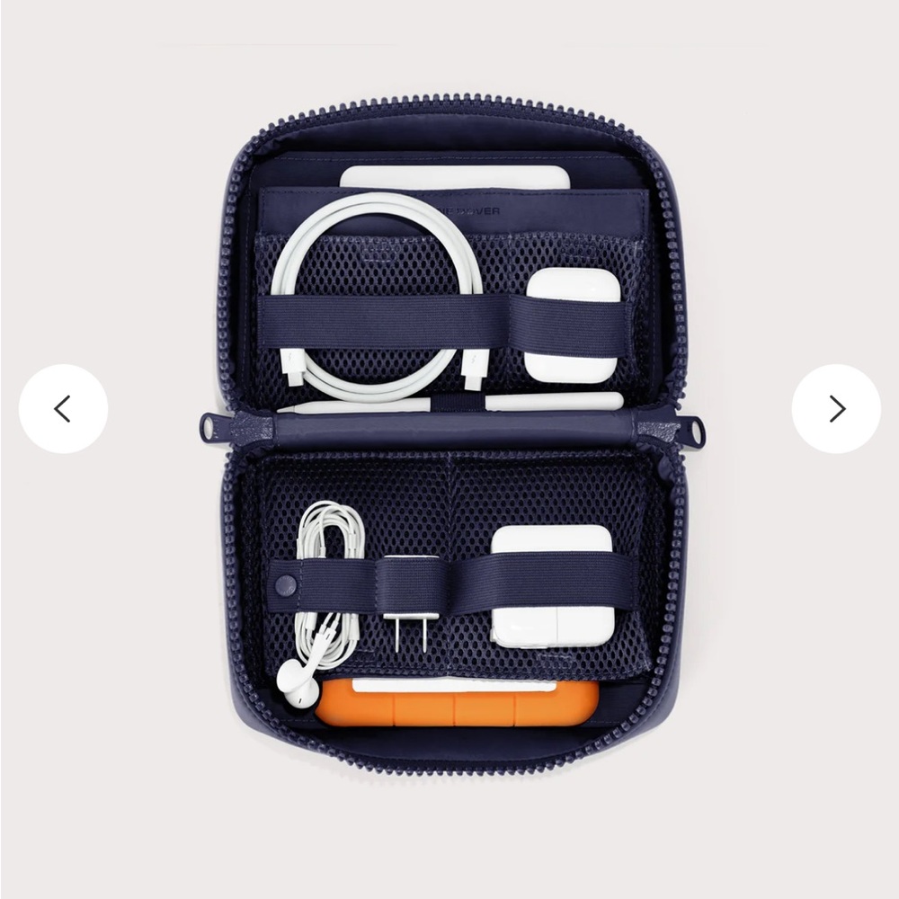 Dagne Dover ARLO NEOPRENE TECH ORGANIZER